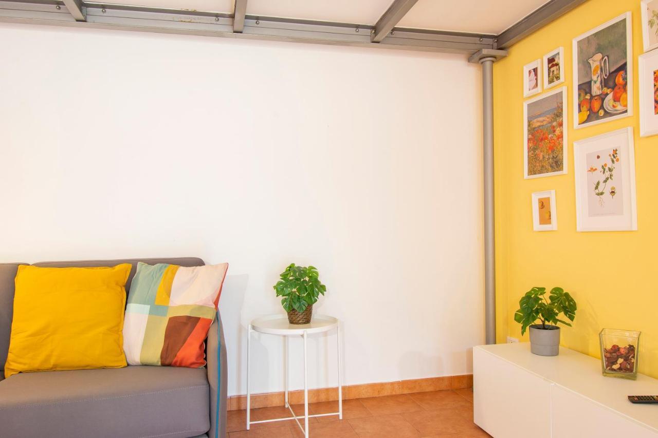 Апартаменты Altido Colorful Studio For 4 Near Leaning Tower With Parking Пиза Экстерьер фото